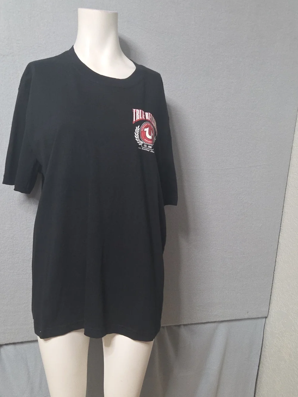 Men's True Religion Short Sleeve Tee, Size Small The Buddha Brand.